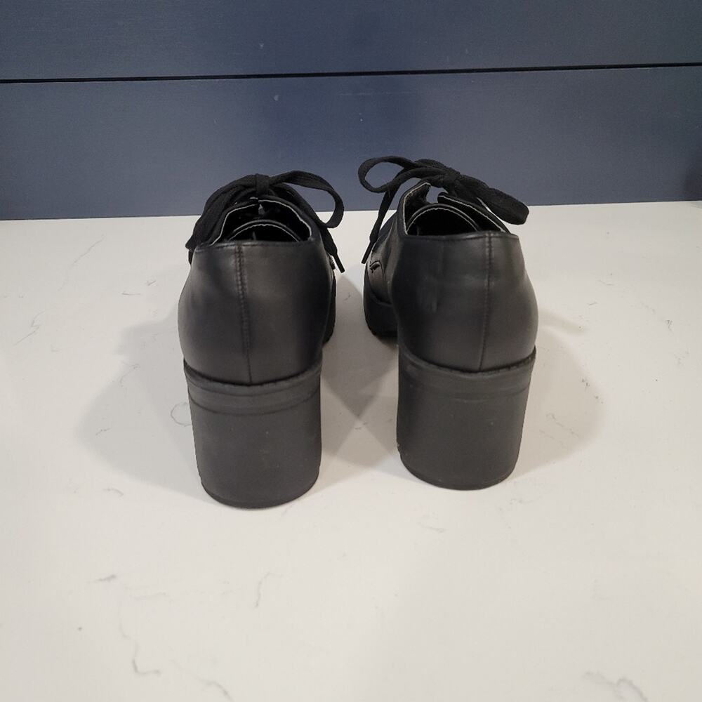 Wanted Breakout Oxford 90's Y2K Style Lug Heel Platform Size 9 - Picture 4 of 12